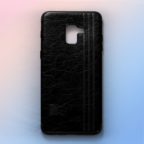 Ốp lưng da Samsung Galaxy A8 Plus khắc hình Burberry (Đen)